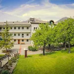 & Bildungshaus St. Jodern Hotell Visp
