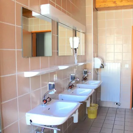 & Bildungshaus St. Jodern 2*