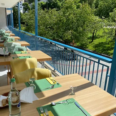 & Bildungshaus St. Jodern Szálloda Visp