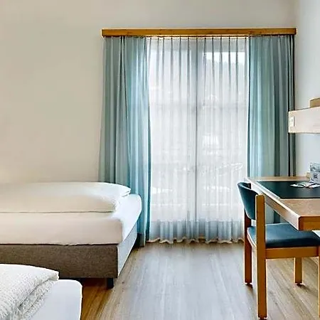 Hotel & Bildungshaus St. Jodern 2*