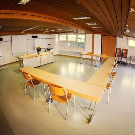 & Bildungshaus St. Jodern 2*