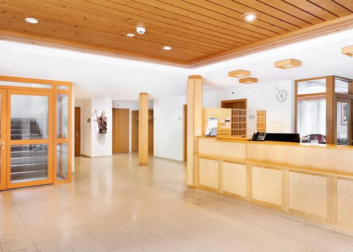 & Bildungshaus St. Jodern 2* Visp