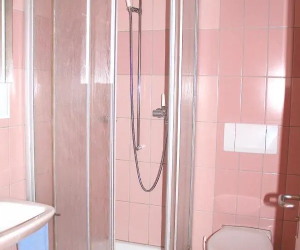 & Bildungshaus St. Jodern Hotel