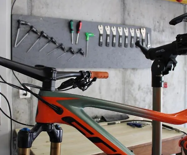 & Bildungshaus St. Jodern 2*