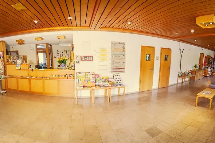 Hotel & Bildungshaus St. Jodern 2*