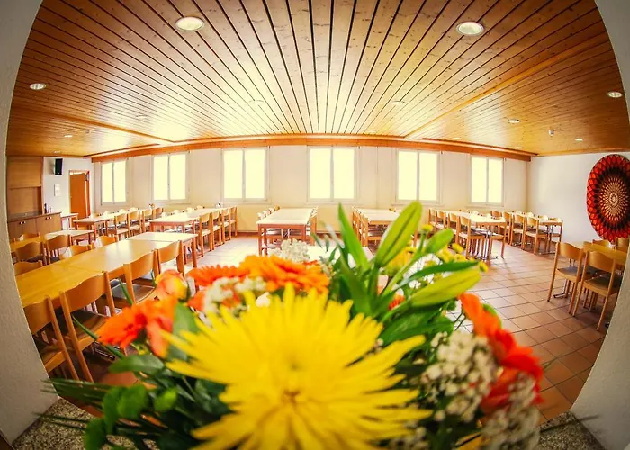 & Bildungshaus St. Jodern 2*