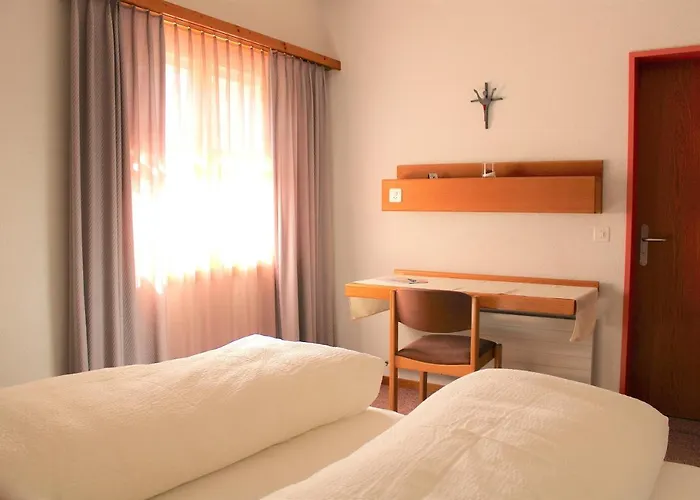 Otel & Bildungshaus St. Jodern 2*